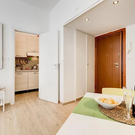 Appartamento 96' Degli Ubaldi